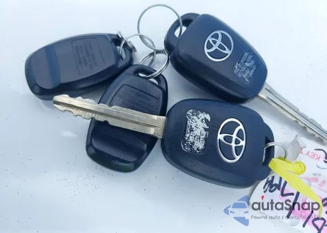 2015 Toyota Corolla S Plus из США, поврежденный, VIN 2T1BURHE9FC325911